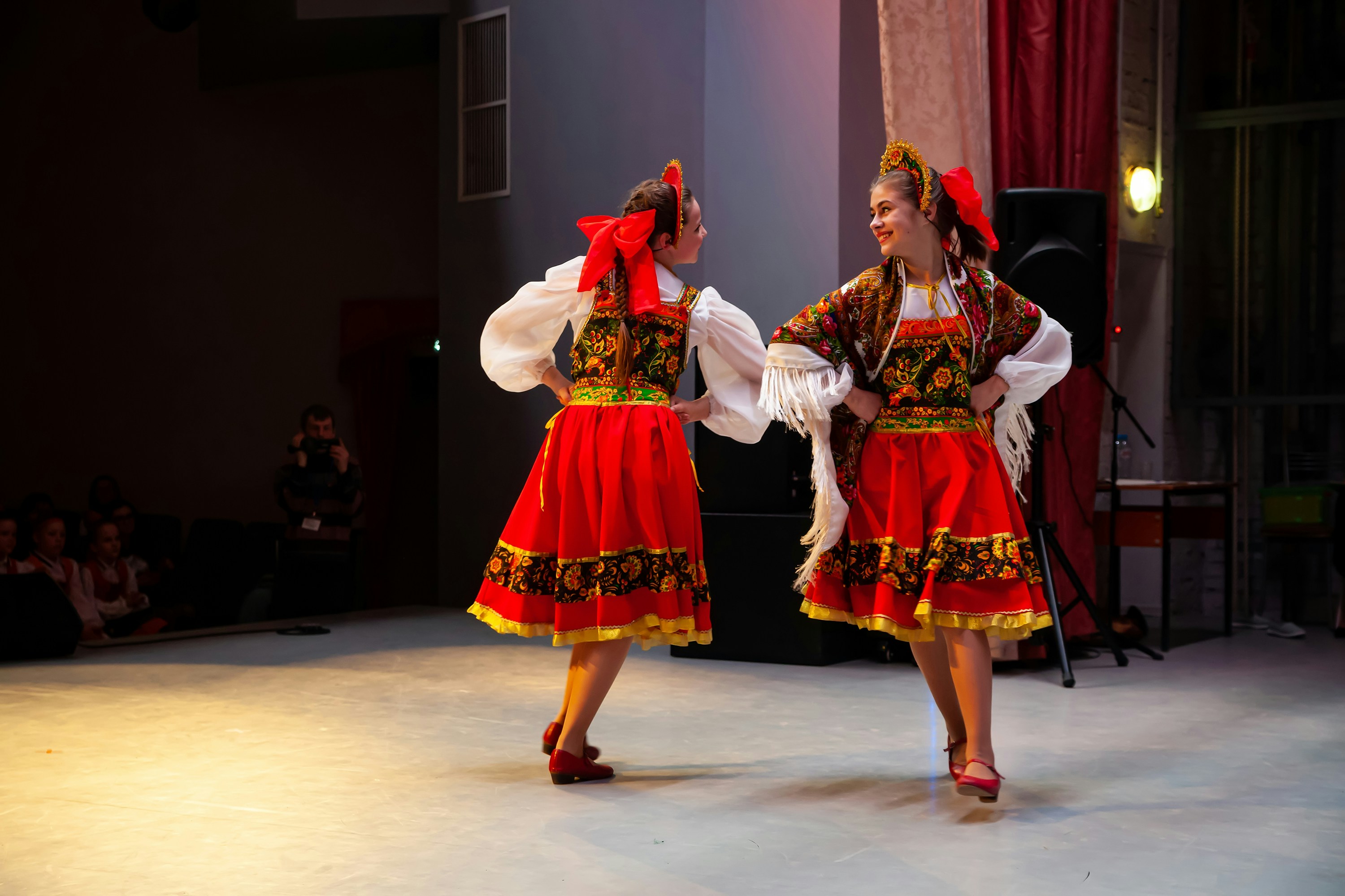 Danza escénica